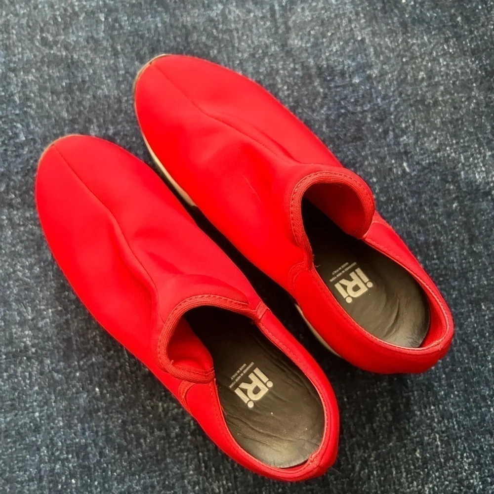 iRi unisex WES I‎ Red Low Top Sneaker - Picture 6 of 9